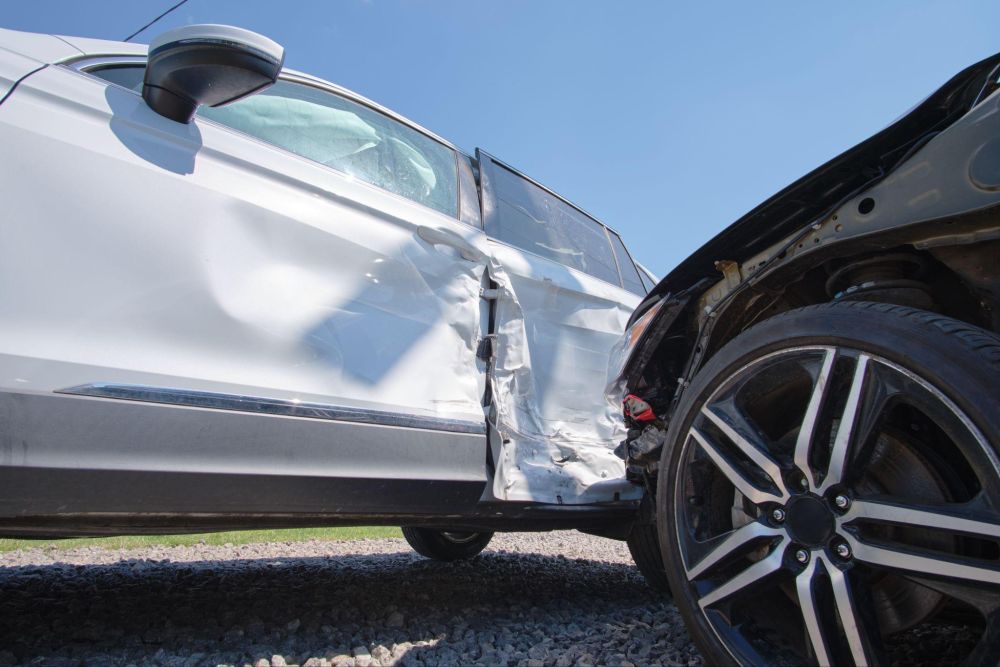 Accidente automovilístico de impacto lateral