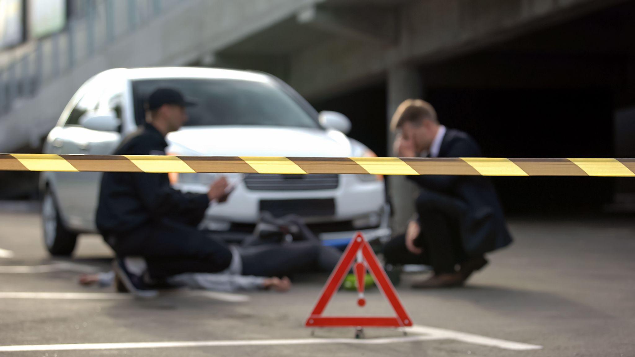 Motorist hits a bicyclist.